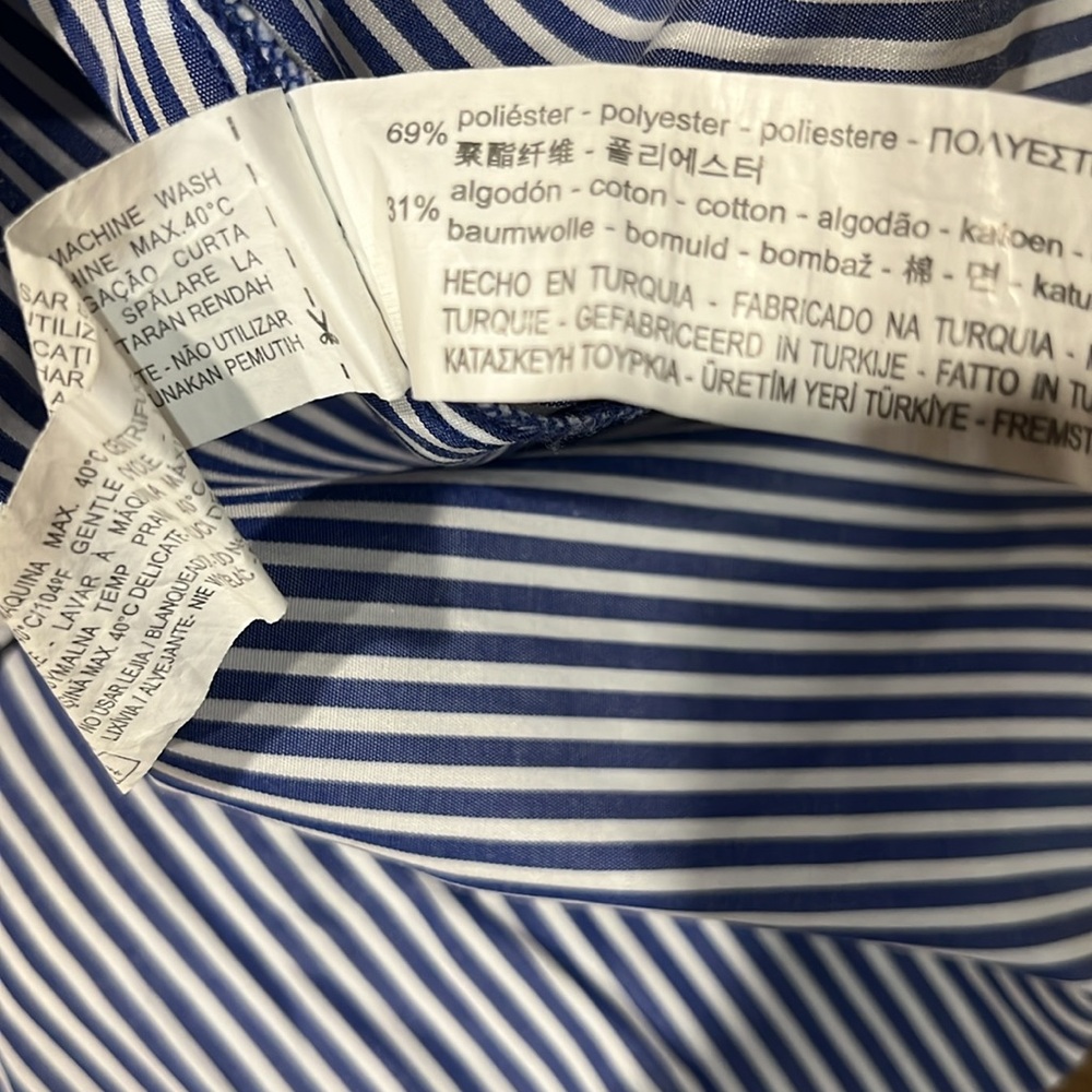 Zara basic blouse, size small - Picture 11 of 11